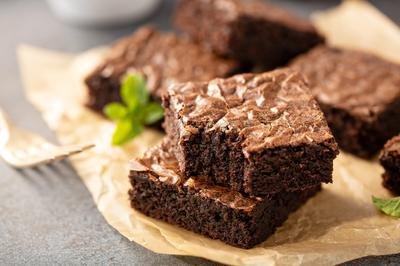 Bougie Brownie — Walnut view 3